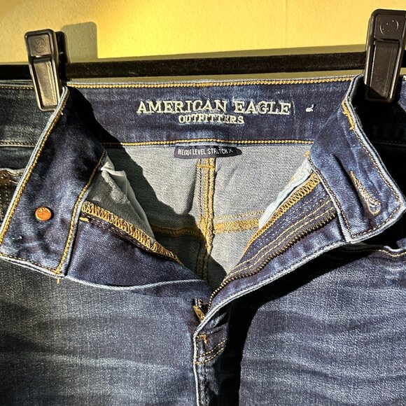 American Eagle Women's Mini Jean Skirt, size 6 - Picture 3 of 4